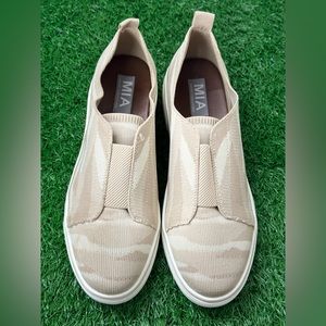 MIA Women‎ Greyson Sand Camo MH1264 size 10M